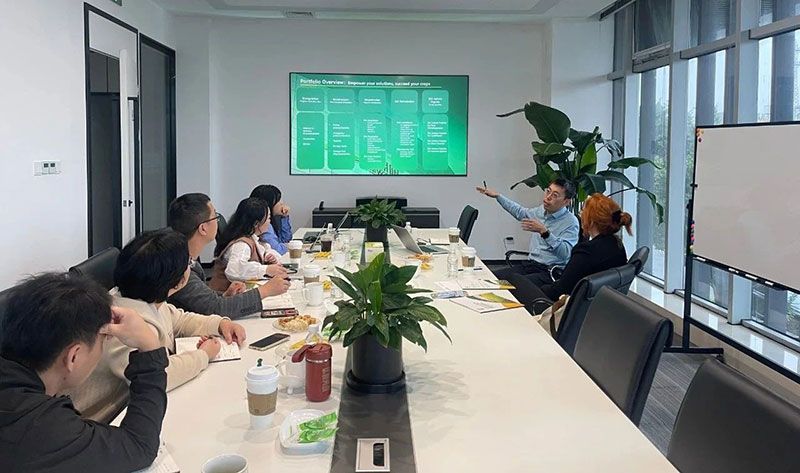 巴西國家植物保護產(chǎn)品協(xié)會專家訪問新朝陽，共探生物農(nóng)業(yè)合作新機遇